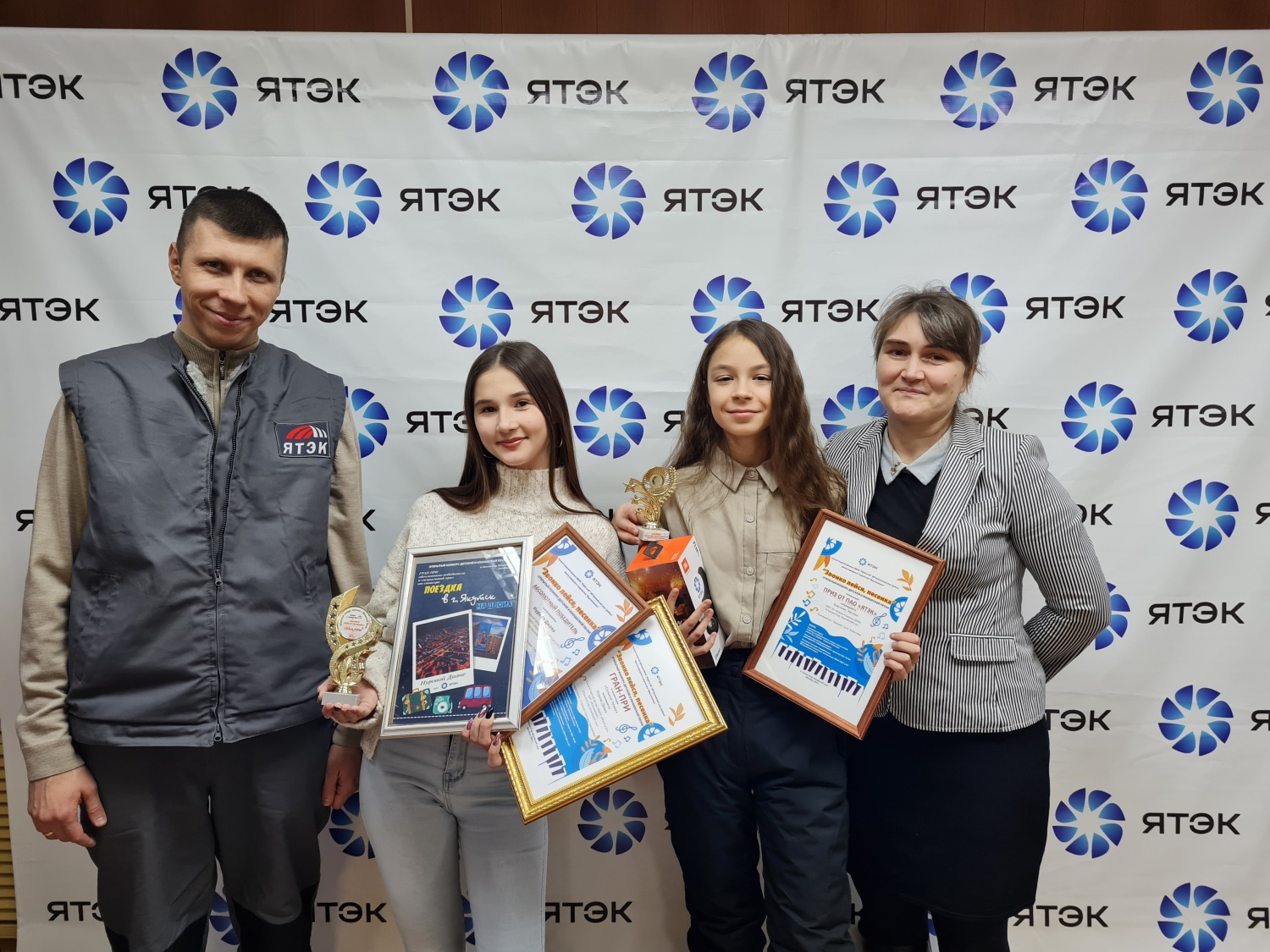 Песня до оперы доведет: ЯТЭК поддержала конкурс юных вокалистов